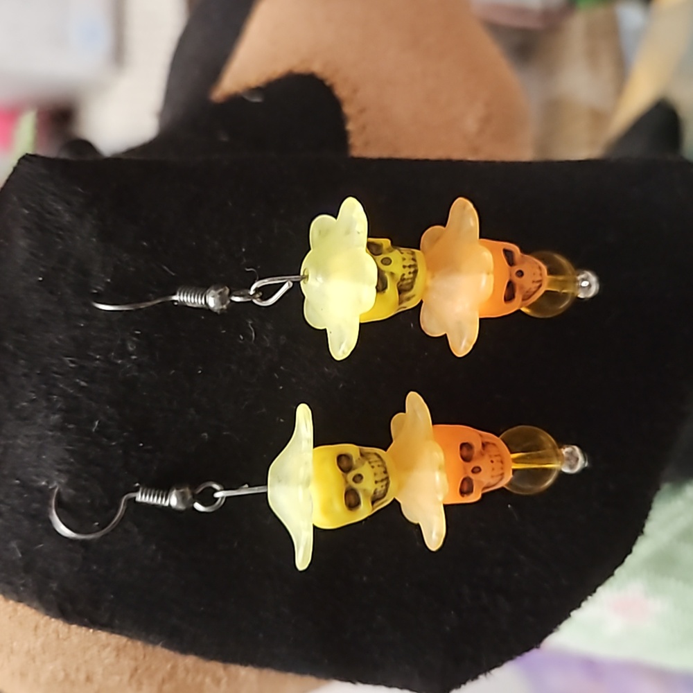 Handcrafted Skull Pirate Wire Pierced Earrings-Orange/Yellow/Orange Bead-NEW